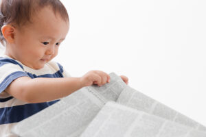 手が汚れない感触遊びとは？感触遊びにおすすめのおもちゃもご紹介！