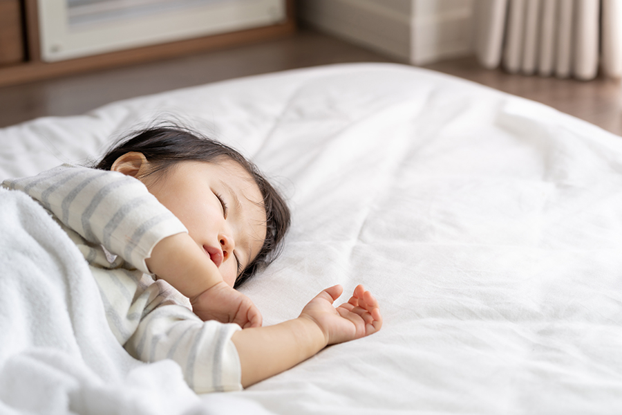 【専門家監修】赤ちゃんがお昼寝しない！眠りやすい環境の整え方