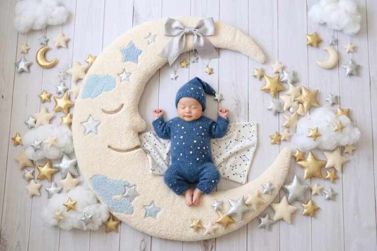 赤ちゃんが夜通し寝るのはいつから？月齢別の睡眠発達とリズムづくりのコツ