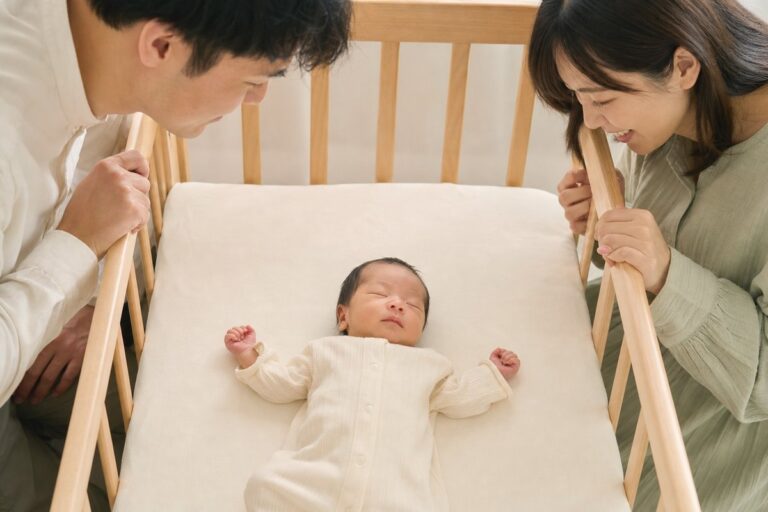 ベビーベッドは本当にいらない？必要な家庭・いらない家庭の見分け方